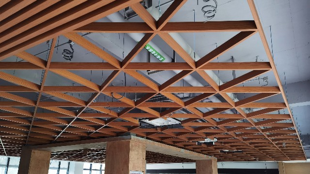 康新公路通領(lǐng)科技@六角鋁方管