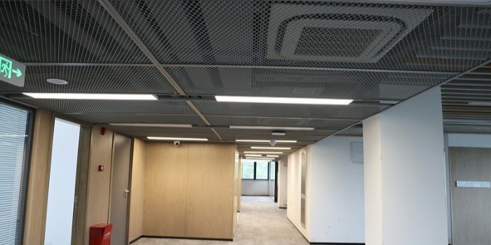 怎么找鋁單板廠家聯(lián)系電話？業(yè)內(nèi)人士：找到電話還要線下考察