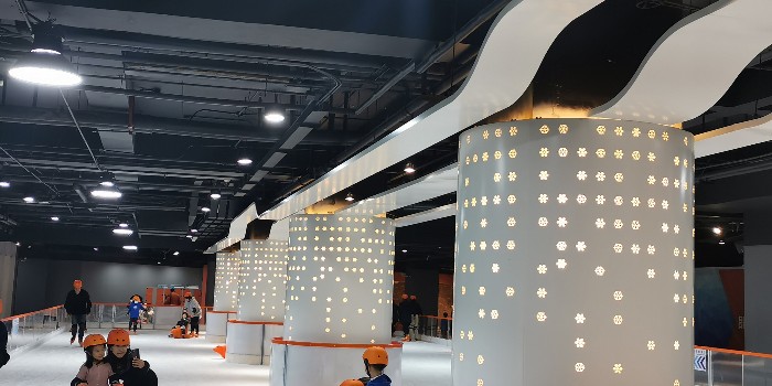 為什么選擇商場雕花鋁單板