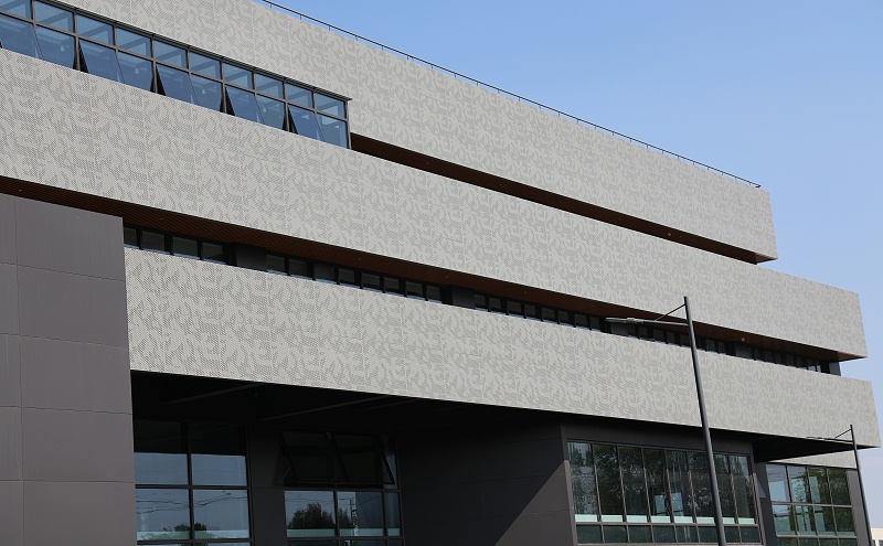 鋁單板多少錢(qián)一平方