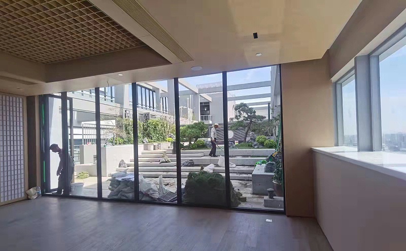 杭州市濱江區(qū)中贏星際@木紋鋁單板和木紋鋁格柵組合