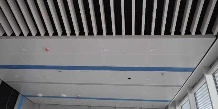 鋁單板廠家哪家好？看看如何找到靠譜的鋁單板廠家