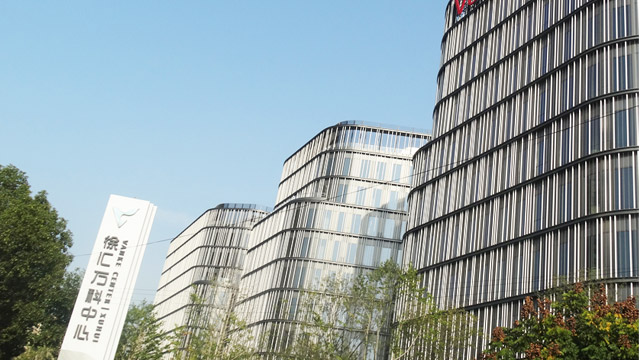 萬科總部大樓過道勾搭鋁單板