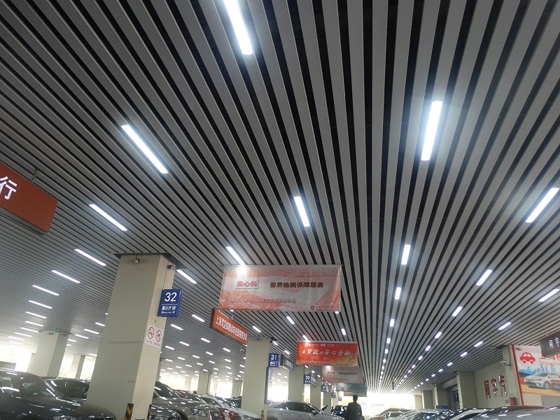 你應(yīng)該如何挑選鋁方通